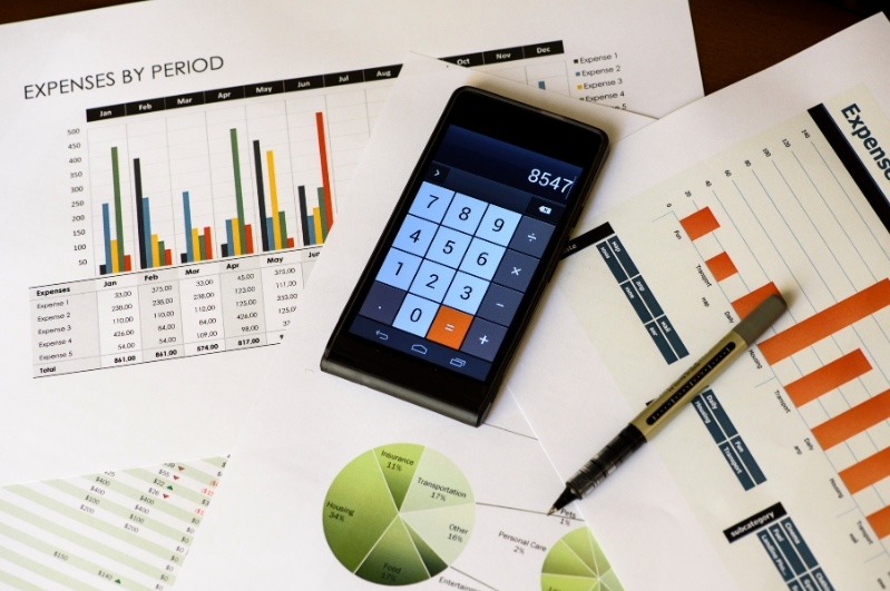 The Pitfalls of Mixing Personal and Business Finances